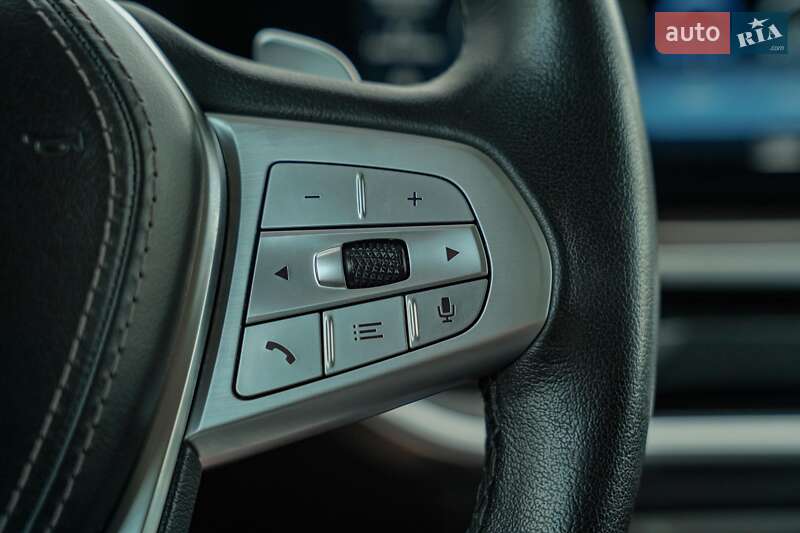 Позашляховик / Кросовер BMW X7 2022 в Чернівцях