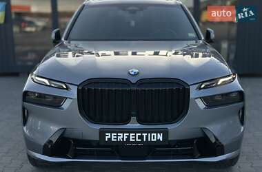 Внедорожник / Кроссовер BMW X7 2024 в 
