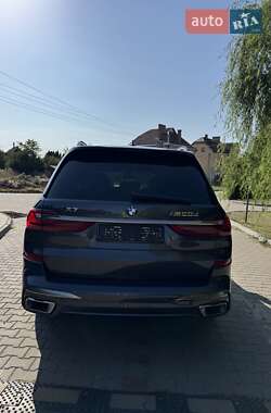 Позашляховик / Кросовер BMW X7 2020 в 