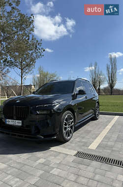 Внедорожник / Кроссовер BMW X7 2024 в 
