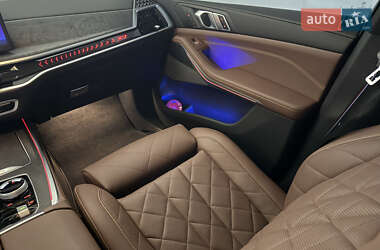 Внедорожник / Кроссовер BMW X7 2024 в 