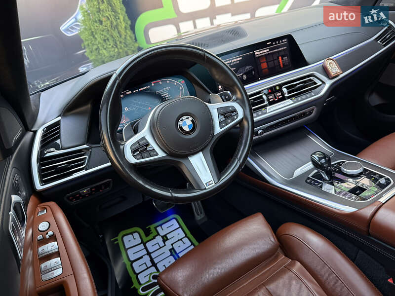 Внедорожник / Кроссовер BMW X7 2020 в Киеве