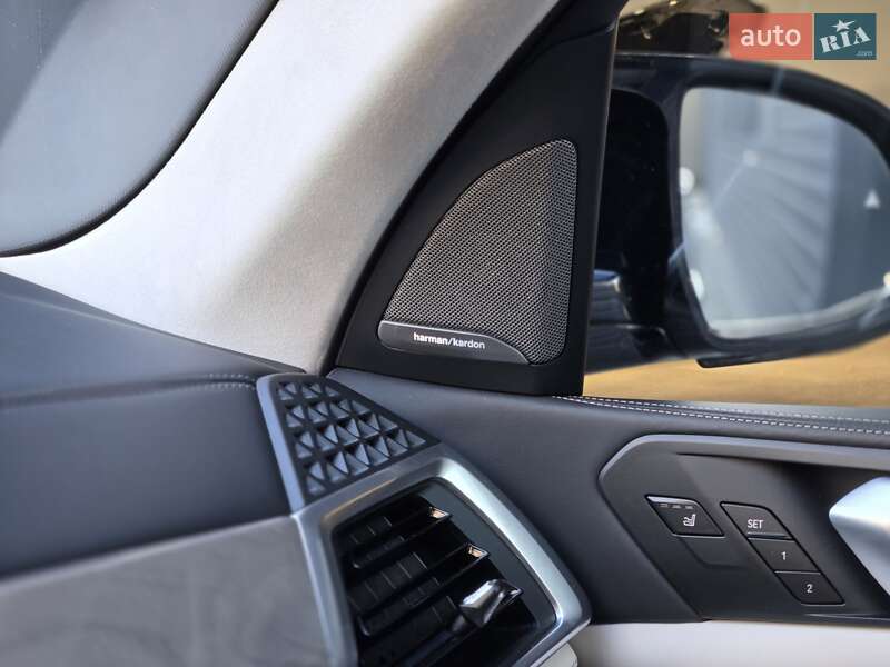 Позашляховик / Кросовер BMW X7 2023 в Одесі фото 15 Позашляховик / Кросовер BMW X7 2023 в Одесі