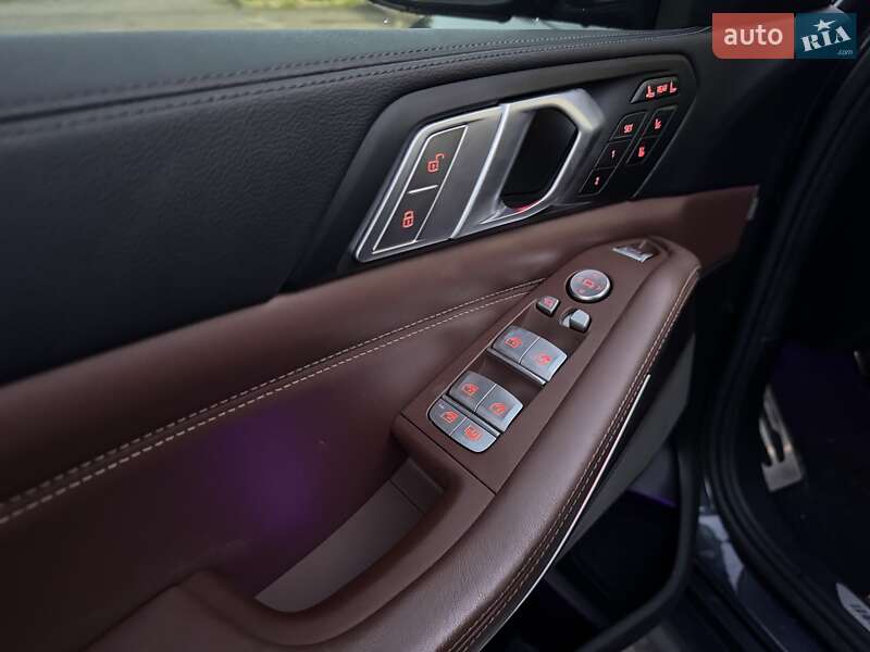 Позашляховик / Кросовер BMW X7 2020 в Тернополі