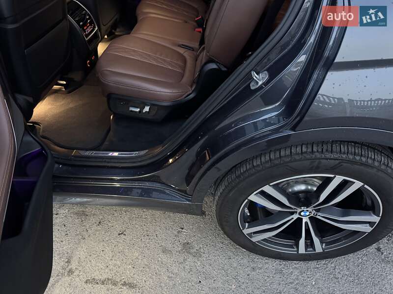 Позашляховик / Кросовер BMW X7 2020 в Тернополі