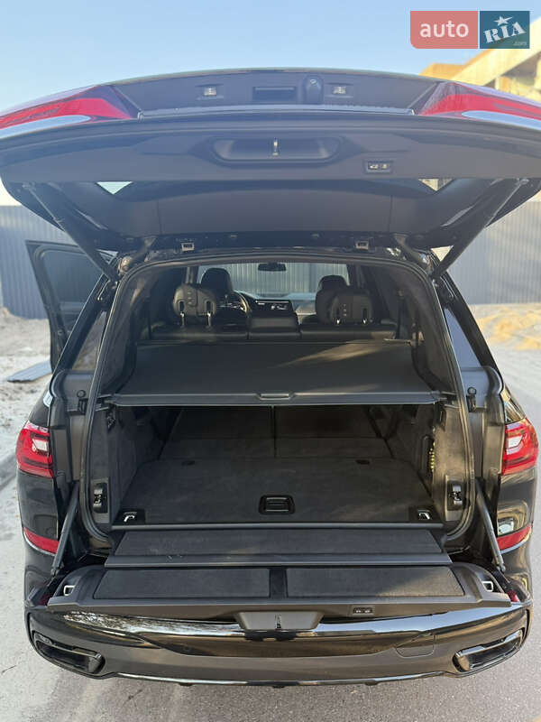 Позашляховик / Кросовер BMW X7 2019 в Бучі фото 14 Позашляховик / Кросовер BMW X7 2019 в Бучі