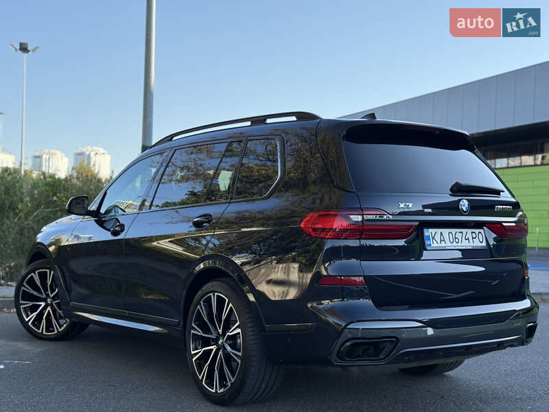 Внедорожник / Кроссовер BMW X7 2021 в Киеве