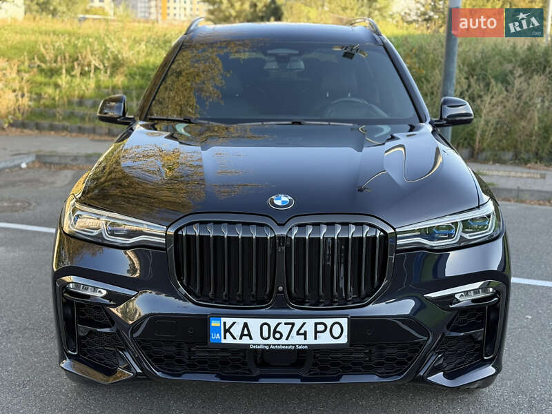 Внедорожник / Кроссовер BMW X7 2021 в Киеве