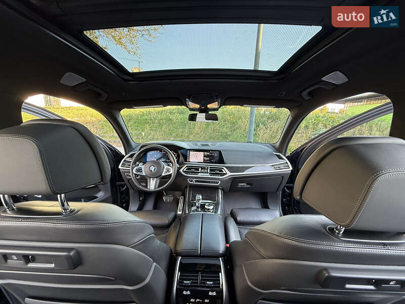 Внедорожник / Кроссовер BMW X7 2021 в Киеве