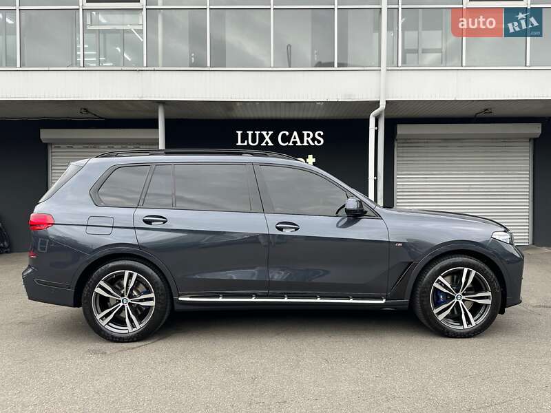 Внедорожник / Кроссовер BMW X7 2020 в Киеве