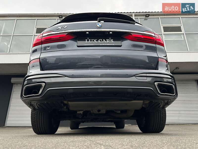 Внедорожник / Кроссовер BMW X7 2020 в Киеве