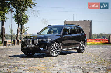 Внедорожник / Кроссовер BMW X7 2022 в Киеве