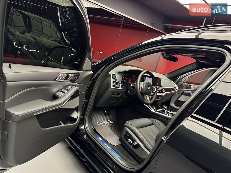 Позашляховик / Кросовер BMW X7 2021 в Києві