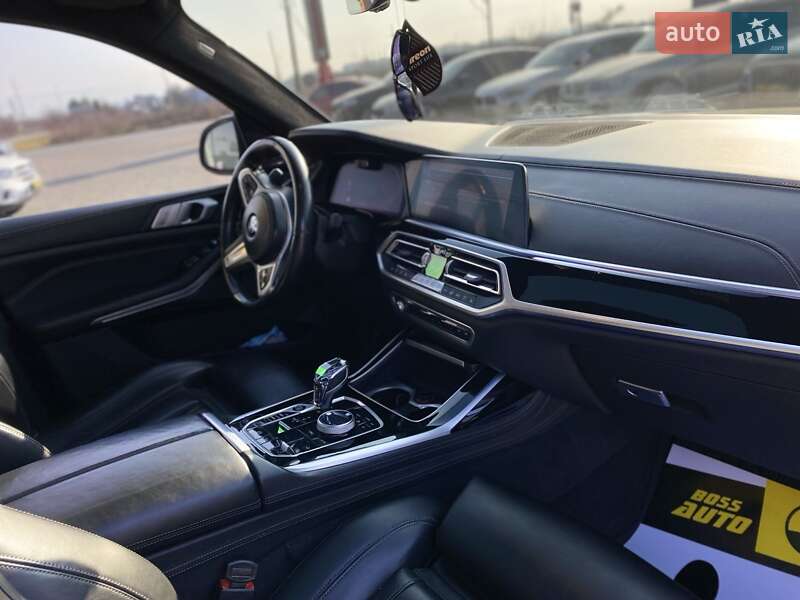 Внедорожник / Кроссовер BMW X7 2019 в Мукачево