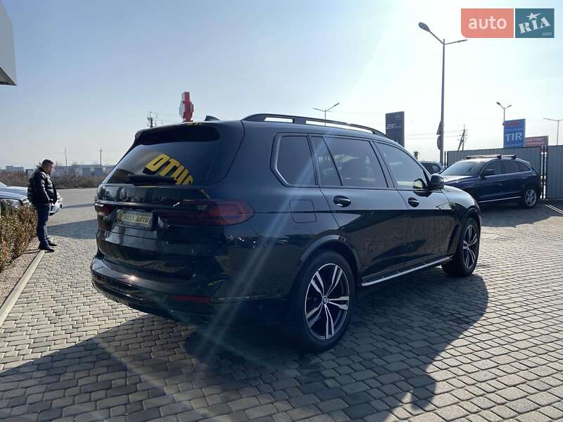 Внедорожник / Кроссовер BMW X7 2019 в Мукачево