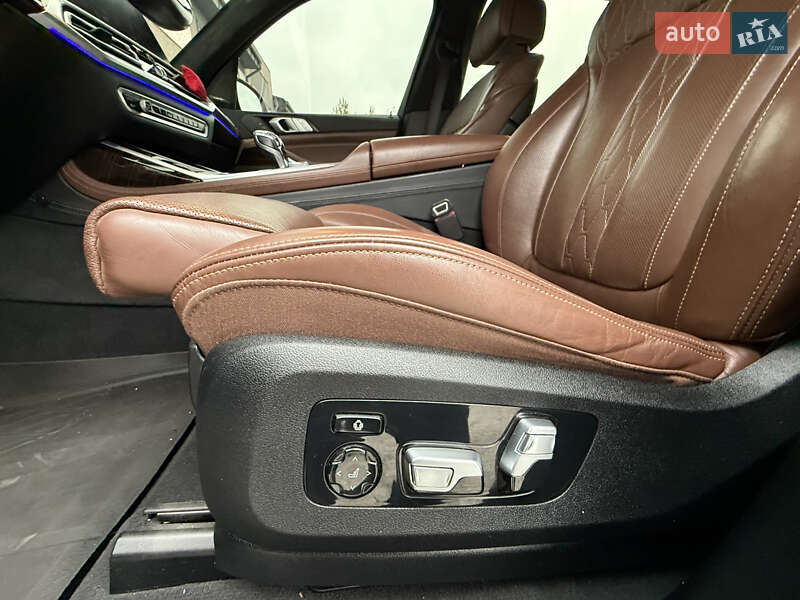 Внедорожник / Кроссовер BMW X7 2019 в Тернополе