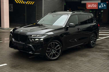 Внедорожник / Кроссовер BMW X7 2025 в 