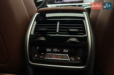 Внедорожник / Кроссовер BMW X7 2025 в 