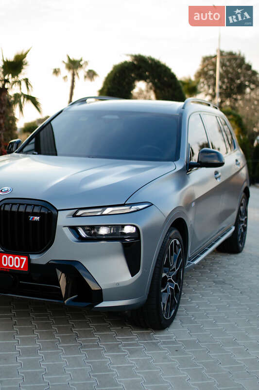 Внедорожник / Кроссовер BMW X7 2023 в Мукачево