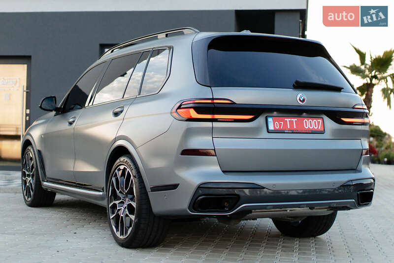 Внедорожник / Кроссовер BMW X7 2023 в Мукачево