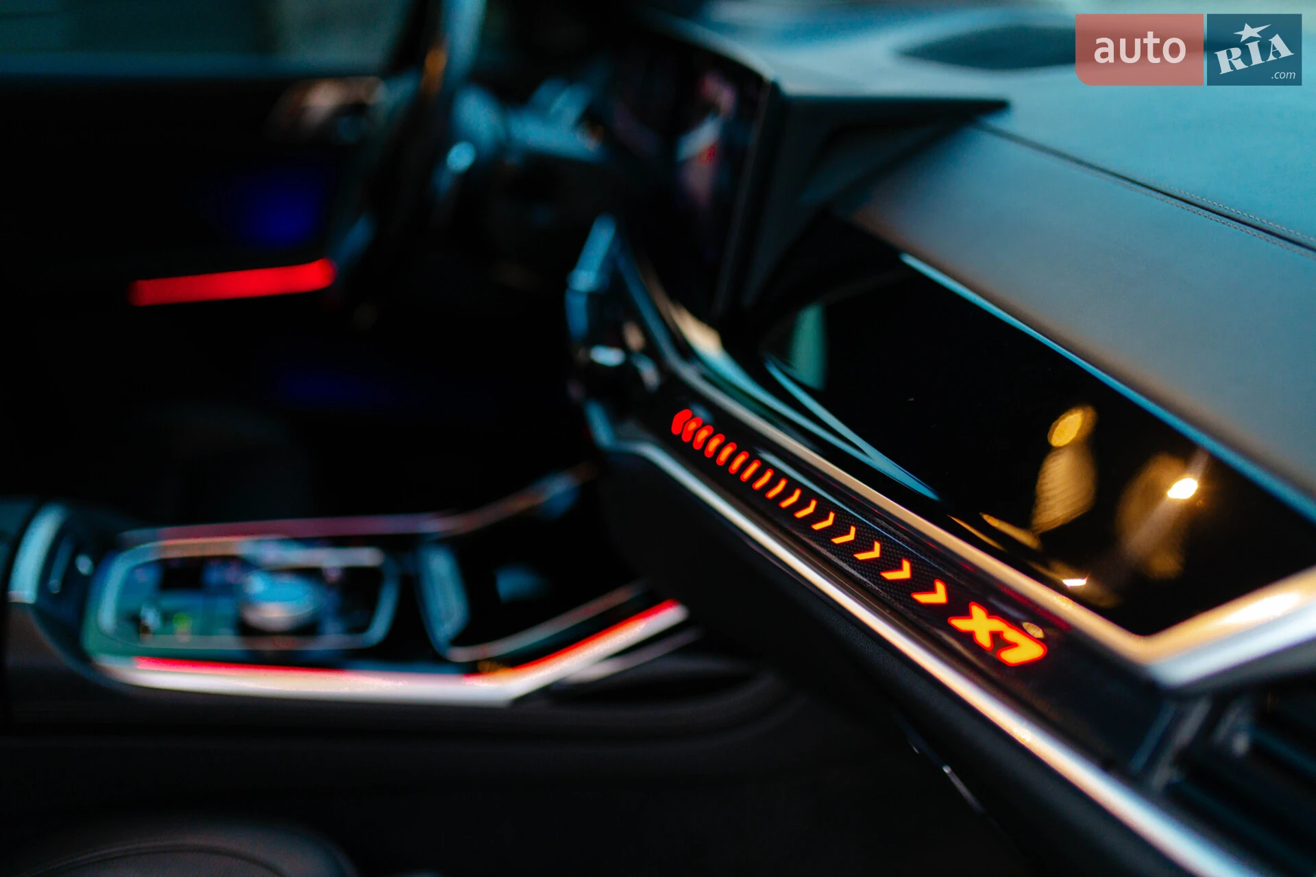 2023 BMW X7 - мініатюра 190