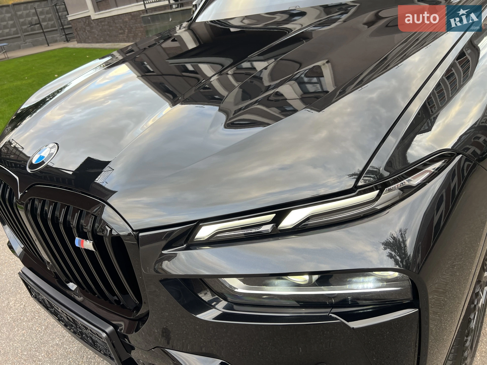 2023 BMW X7 - мініатюра 3