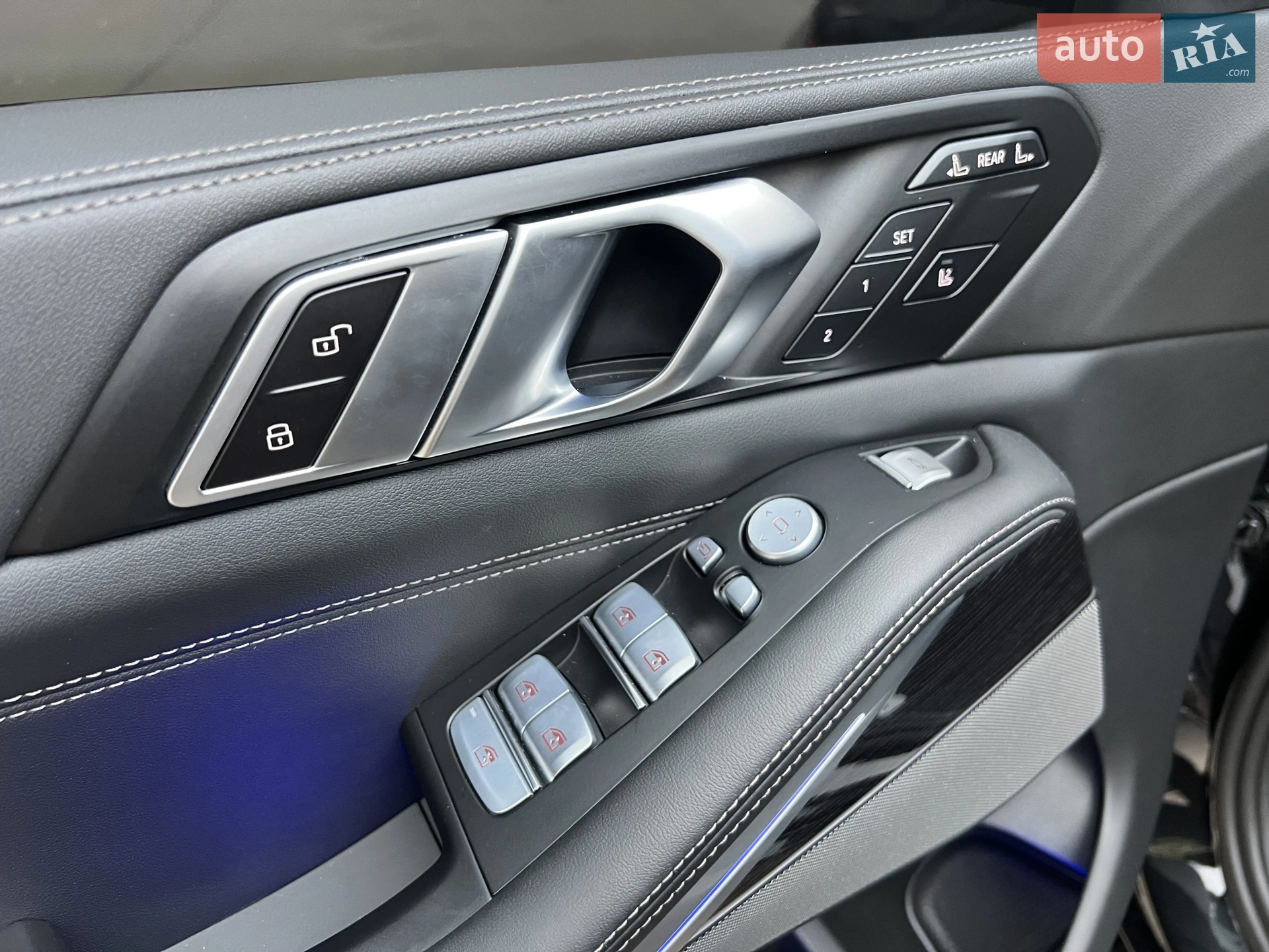 2023 BMW X7 - мініатюра 17