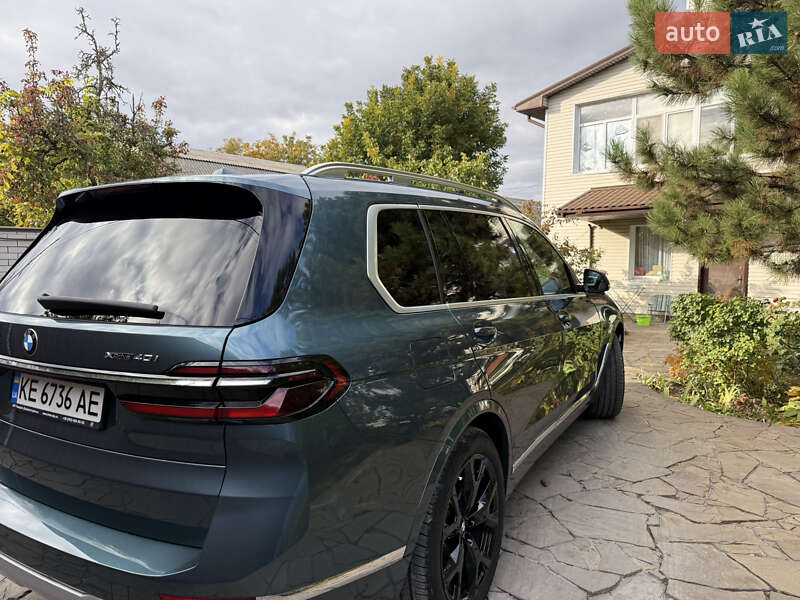 Позашляховик / Кросовер BMW X7 2023 в Дніпрі фото 18 Позашляховик / Кросовер BMW X7 2023 в Дніпрі