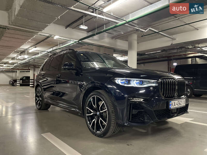 Позашляховик / Кросовер BMW X7 2022 в Києві