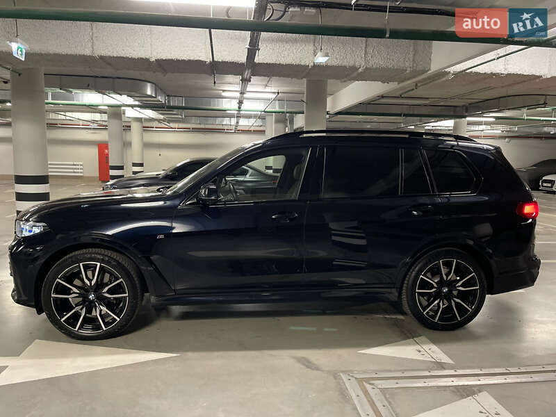 Позашляховик / Кросовер BMW X7 2022 в Києві