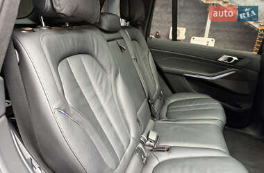 Внедорожник / Кроссовер BMW X7 2022 в 