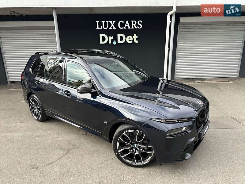Внедорожник / Кроссовер BMW X7 2022 в Киеве