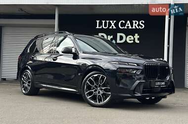 Внедорожник / Кроссовер BMW X7 2022 в Киеве