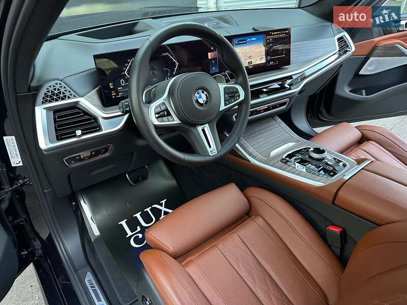 Внедорожник / Кроссовер BMW X7 2022 в Киеве
