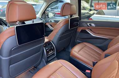 Внедорожник / Кроссовер BMW X7 2020 в 