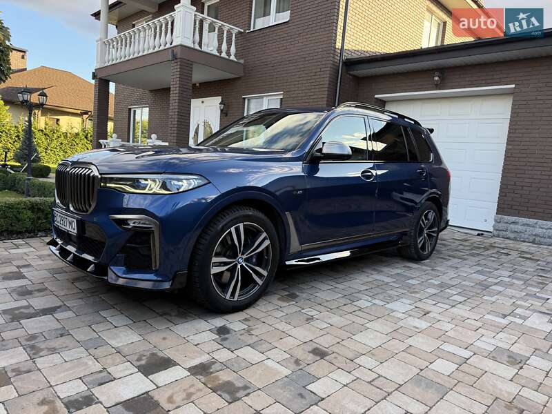 Внедорожник / Кроссовер BMW X7 2020 в Киеве