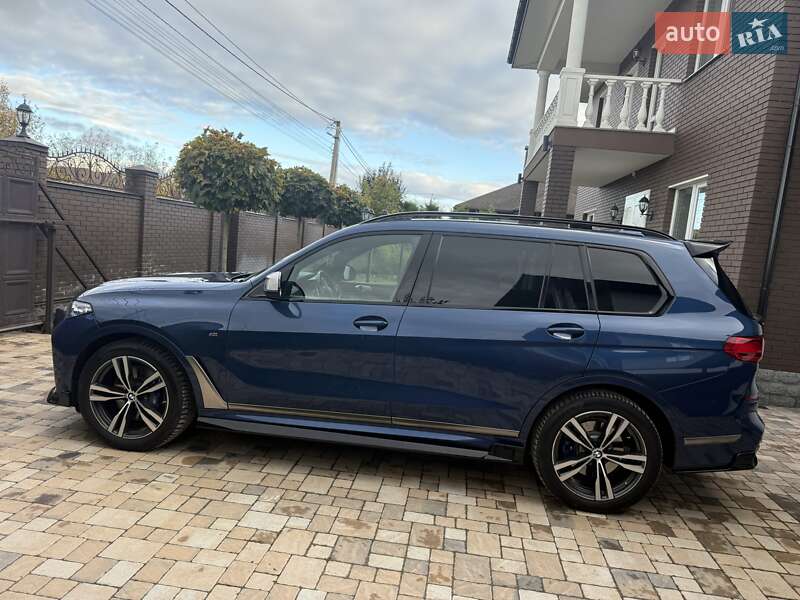 Внедорожник / Кроссовер BMW X7 2020 в Киеве