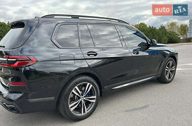 Внедорожник / Кроссовер BMW X7 2020 в 