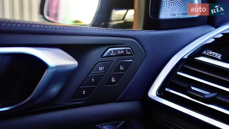 Позашляховик / Кросовер BMW X7 2020 в Львові