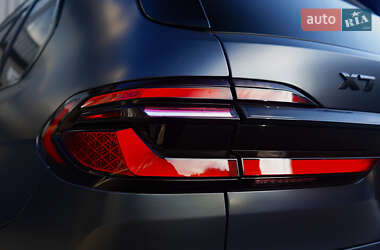 Внедорожник / Кроссовер BMW X7 2020 в  фото 15 Внедорожник / Кроссовер BMW X7 2020 в