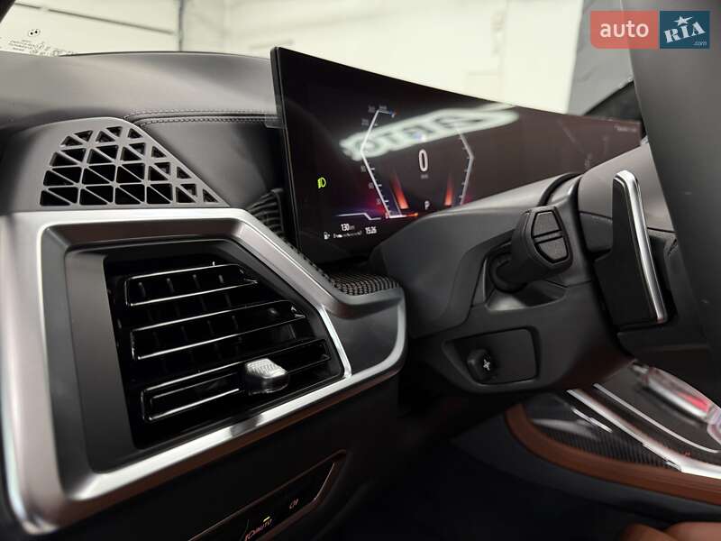 Внедорожник / Кроссовер BMW X7 2024 в Тернополе