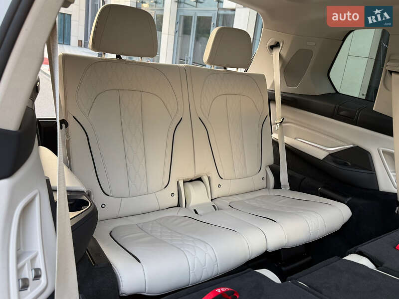 Внедорожник / Кроссовер BMW X7 2020 в Киеве фото 59 Внедорожник / Кроссовер BMW X7 2020 в Киеве