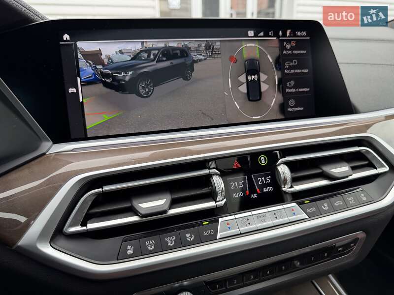 Внедорожник / Кроссовер BMW X7 2021 в Киеве