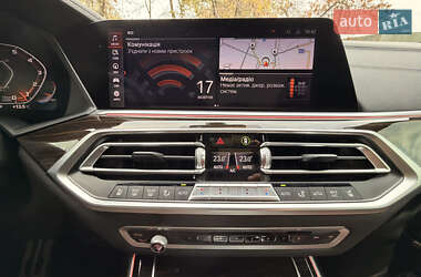 Внедорожник / Кроссовер BMW X7 2020 в 