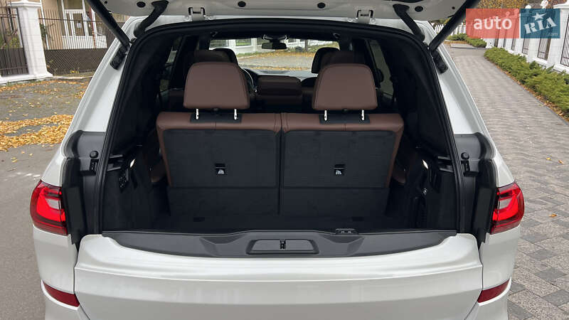 Внедорожник / Кроссовер BMW X7 2021 в Виннице