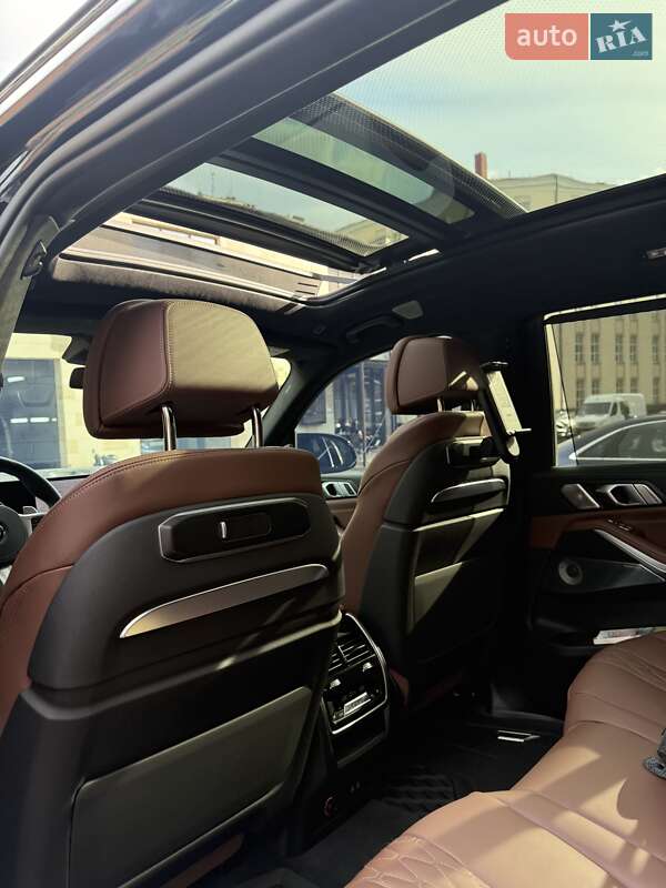 Внедорожник / Кроссовер BMW X7 2024 в Киеве фото 55 Внедорожник / Кроссовер BMW X7 2024 в Киеве