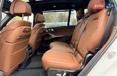 Внедорожник / Кроссовер BMW X7 2024 в 