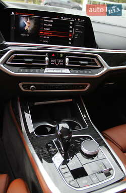 Внедорожник / Кроссовер BMW X7 2021 в  фото 27 Внедорожник / Кроссовер BMW X7 2021 в