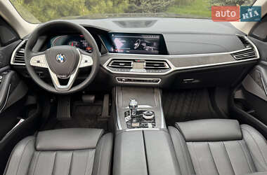 Внедорожник / Кроссовер BMW X7 2019 в 