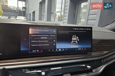 Внедорожник / Кроссовер BMW X7 2025 в  фото 24 Внедорожник / Кроссовер BMW X7 2025 в